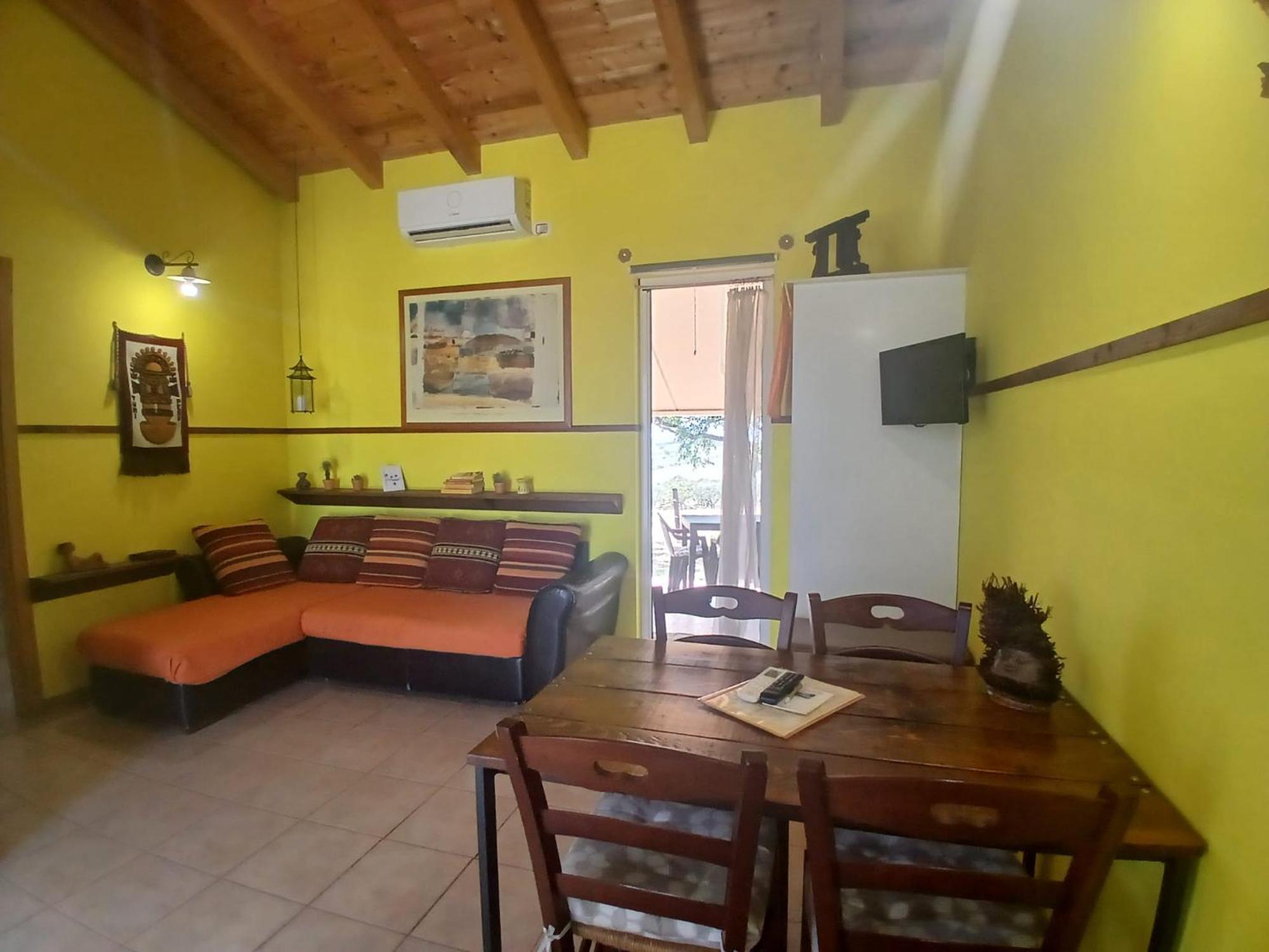 Oca Giuliva Hotel Монтенеро ди Бизача Екстериор снимка